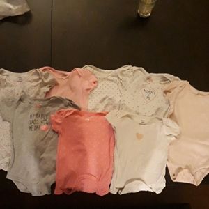 Short sleeve snap bodysuits